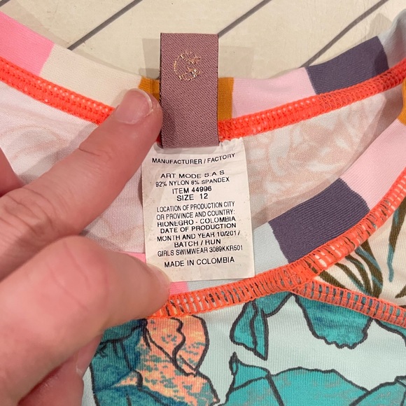 Maaji Multi Pattern Rash-guard - Picture 5 of 10